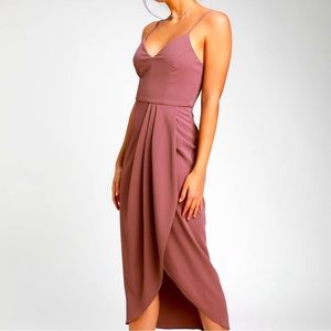 Lulu’s Reinette Mauve Midi Dress - Size Medium. prestine condition.